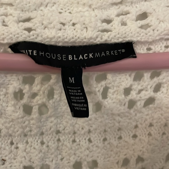 White House black market size M sweater - Picture 2 of 3